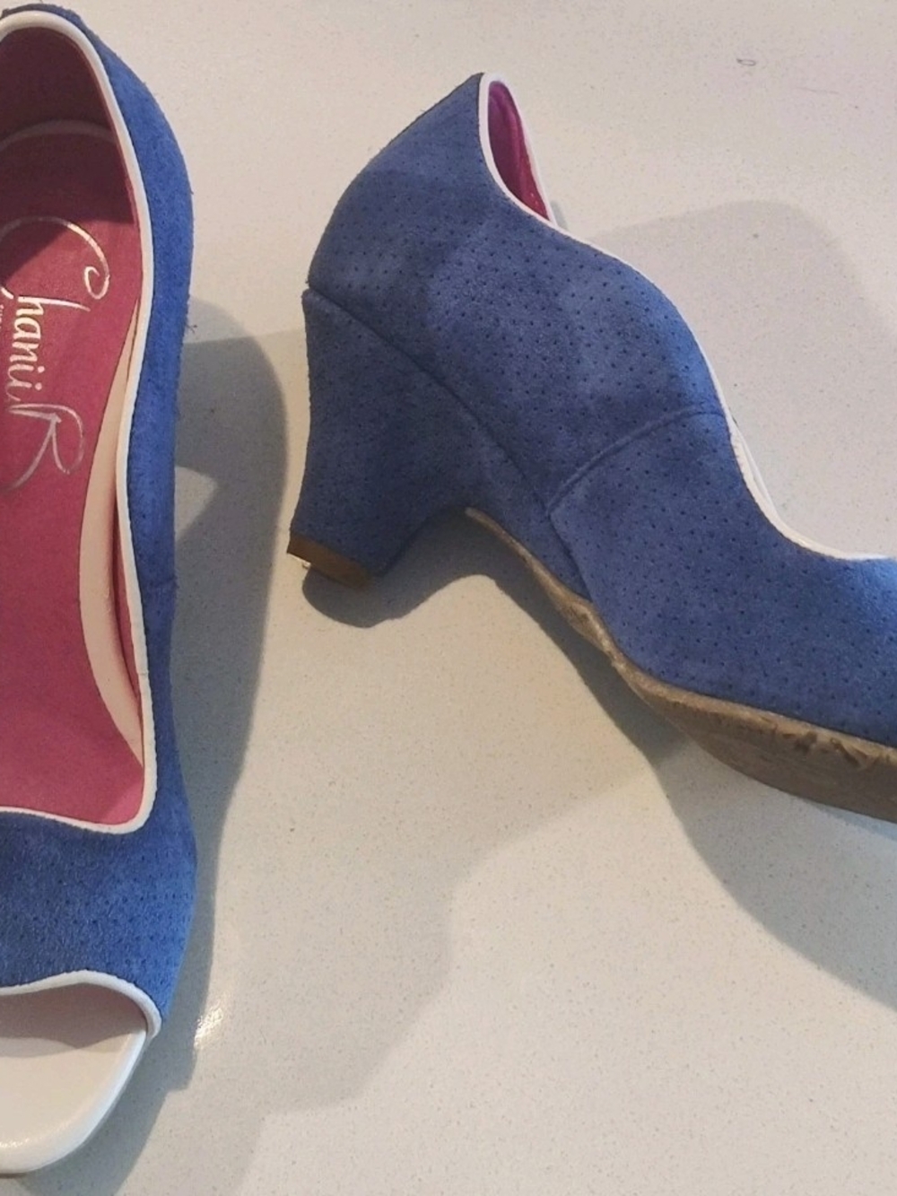 Chanii B Womens 38/7-7.5 Two Tone Blue and Pink Open Toe Suede Leather Heels - Picture 3 of 16